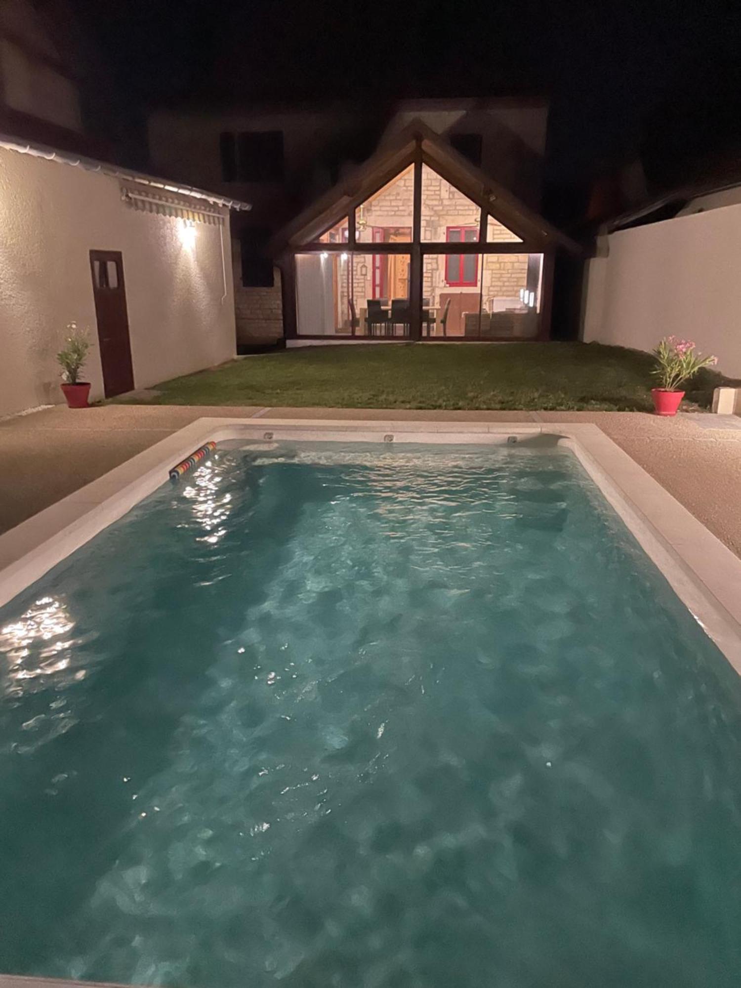 Chez Laurence Saint-Aubin  外观 照片